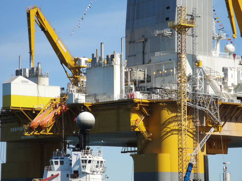 Albatross Services - cases - Oceaneering - ROV-Hangar - 2008
